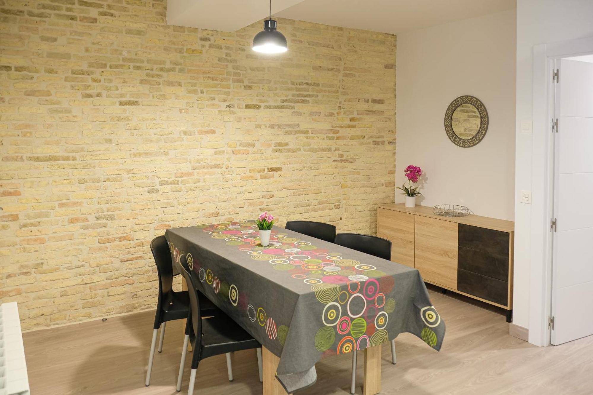 Welcoming Old Town Apartment Pamplona