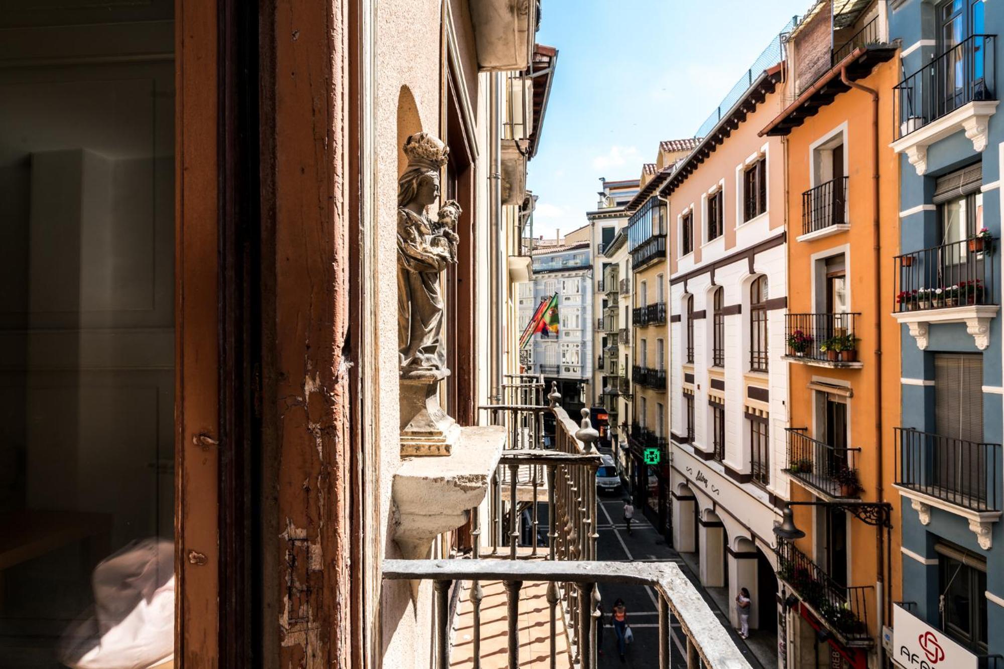 Apartment Welcoming Old Town Pamplona